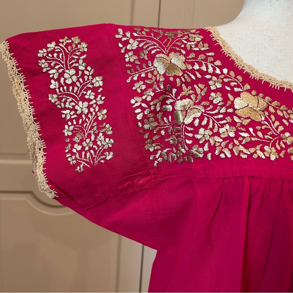 Sandra Blouse from San Antonino Oaxaca,Mexico.Artisan Top,Boho, Hippie,Handmade. - Picture 4 of 7